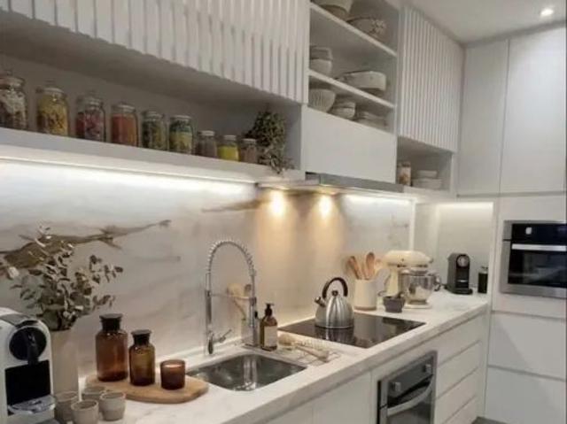 Apartamento com 4 Quartos para alugar, 139m² Centro