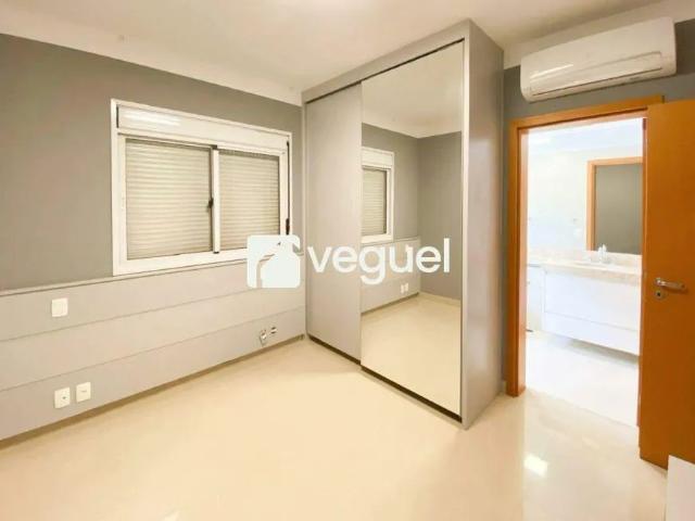 Apartamento com 4 Quartos para alugar, 266m² Residencial Morro do Ipê