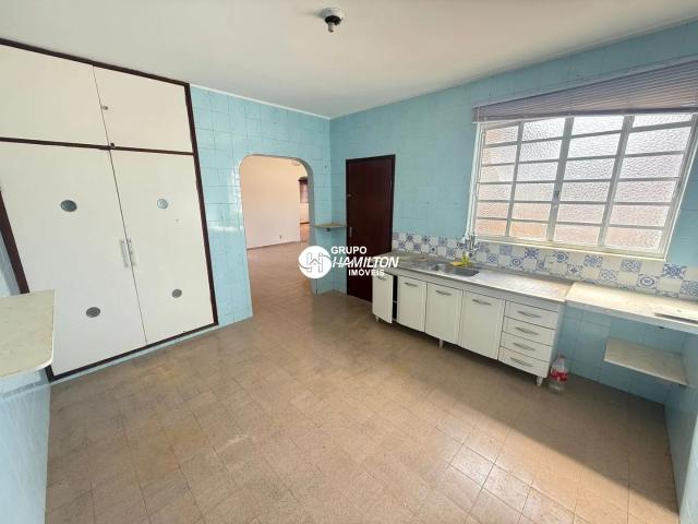 Apartamento com 4 quartos para alugar