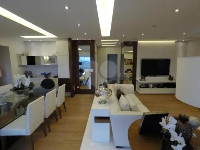Apartamento com 4 quartos à venda em Aclimação SP