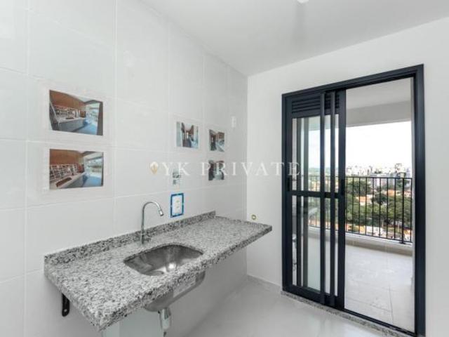 Apartamento com 55 m², 2 dormitórios, 1 suíte, 1 vaga de garagem, com sacada