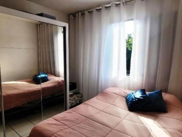 Apartamento com 58 m² e 2 quartos à venda em Jardim Ester