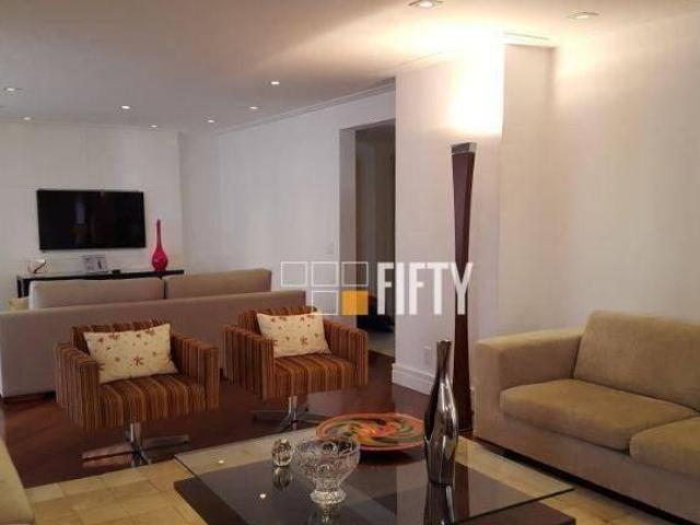 Apartamento com 5 dormitórios à venda, 272 m² Campo Belo São Paulo/SP