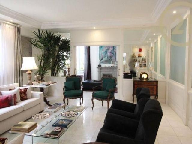 Apartamento com 5 dormitórios à venda, 300 m² por R$ 4.000.000,00 Higienópolis São Paulo/SP