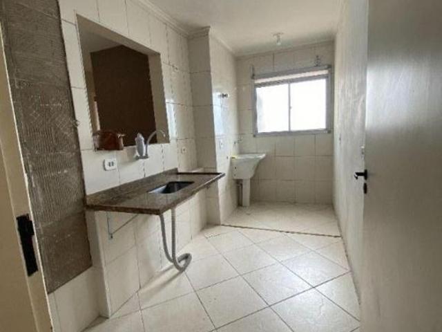 Apartamento com 61 m² e 2 quartos à venda em Vila Yara