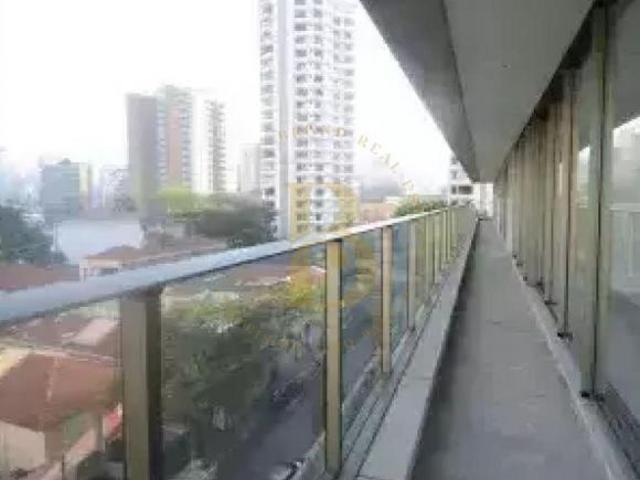 Apartamento com 630 m², 4 quartos sendo 4 suítes à venda no bairro Paraíso