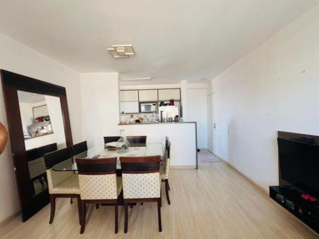 Apartamento com 70 m² e 3 quartos à venda em Butantã