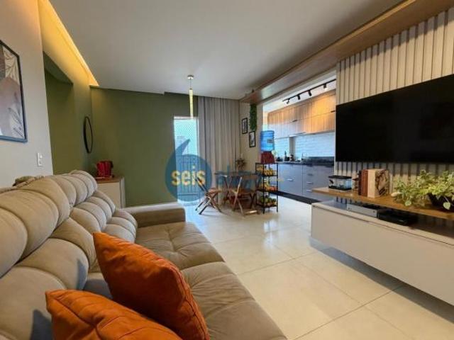 Apartamento com 70 m² sendo 03 dormitórios com suíte