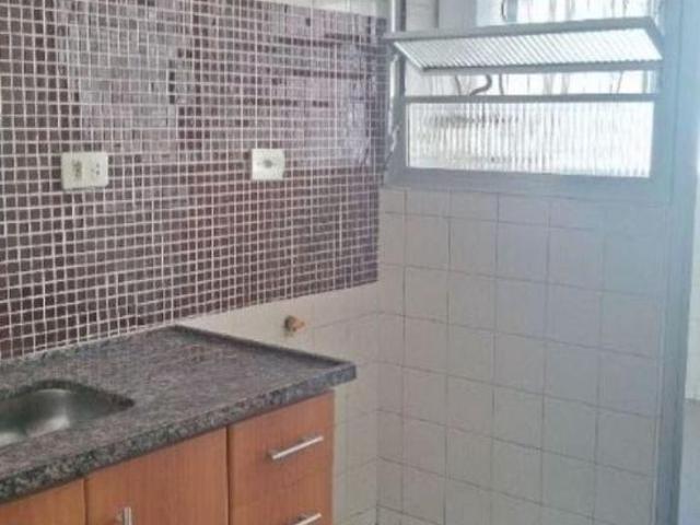 Apartamento com 77 m² e 3 quartos à venda no Jardim Ester Yolanda