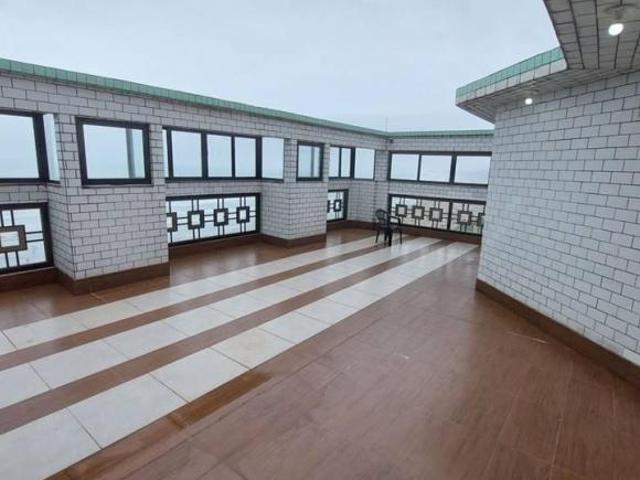 APARTAMENTO COM 80,00 m² BOQUEIRÃO PRAIA GRANDE SP