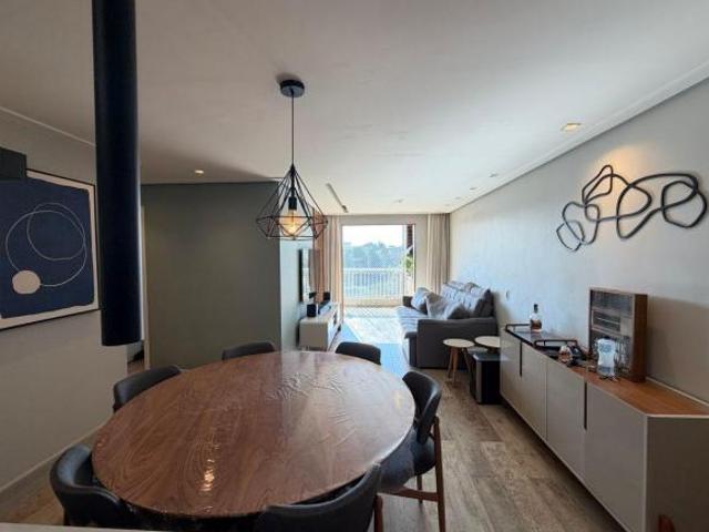 Apartamento com 90 m² e 3 quartos à venda em Butantã