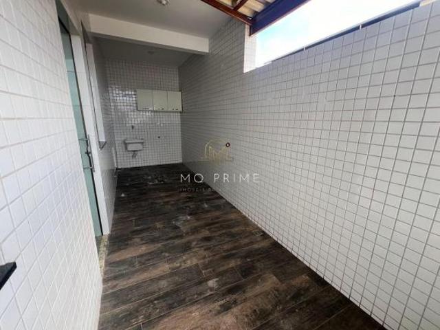Apartamento Com ÁREA PRIVATIVA E CLOSET