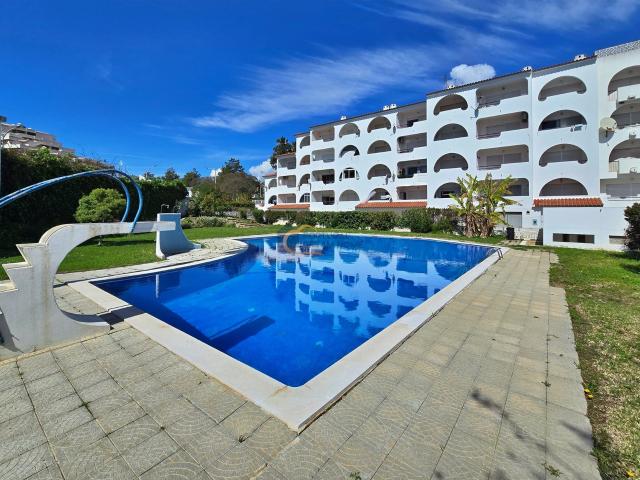 Apartamento com dois quarto, recentemente renovado, localiza. 63m² Albufeira e Olhos de Água