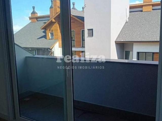 APARTAMENTO COM DUAS AMPLAS SUÍTES EM CANELA