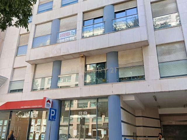 Apartamento com duas suites  estacionamento e arrecadação nas Avenidas Novas