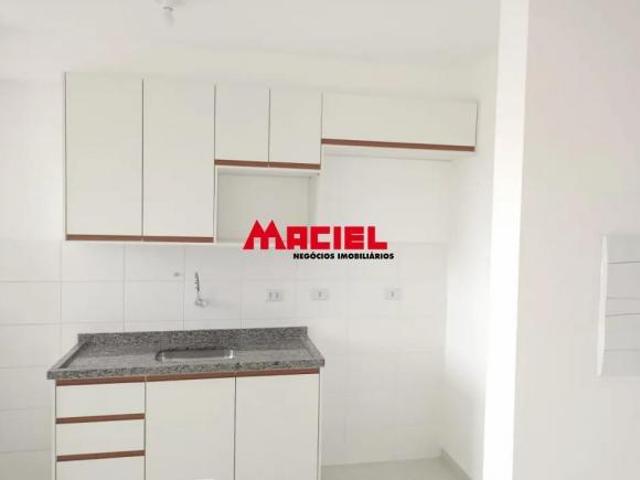 Apartamento com sacada na zona sul de São José dos Campos