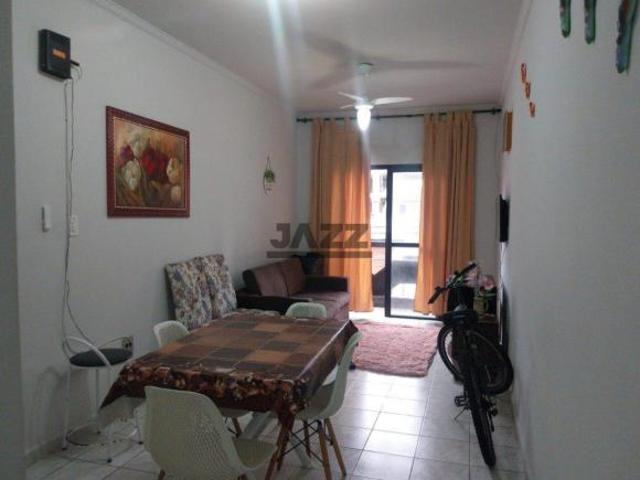 Apartamento com sacada Caiçara 89M² 2 quartos 200 metros do mar Caiçara Praia Grande