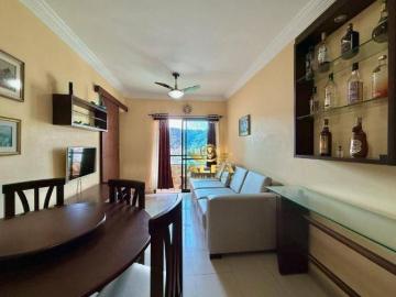 Apartamento com sacada e lazer na Praia da Enseada – Alfa Imóveis Guarujá