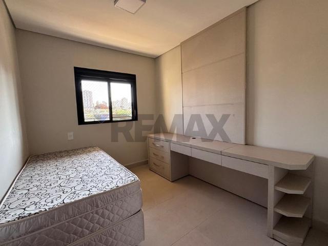 Apartamento com sacada para alugar em Ribeirão Preto