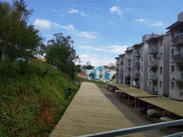 Apartamento com sacada