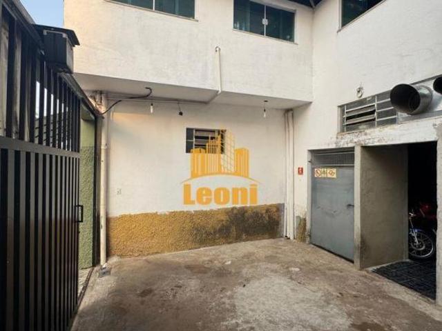Apartamento com sala/cozinha e área gourmet conjugada no centro da cidade