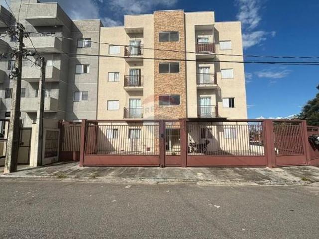 Apartamento com suíte no edifício Vila Toscana