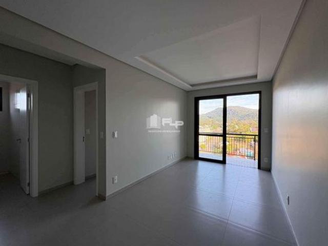 APARTAMENTO COM SUÍTE NO RESIDENCIAL BRUNA