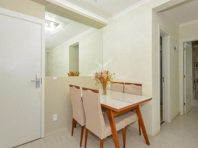 Apartamento com Suíte, Sacada com Churrasqueira e Vaga de Garagem no Cajuru