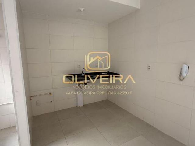 Apartamento com piscina e elevador Patrocínio/MG