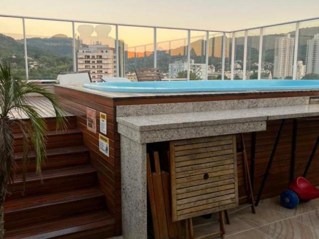 Apartamento com piscina e espaco gourmet a venda no Centro de Igrej