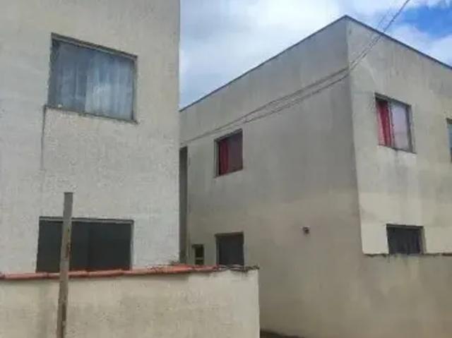 Apartamento com Área Privativa em Ribeirão das Neves Bairro: Florença