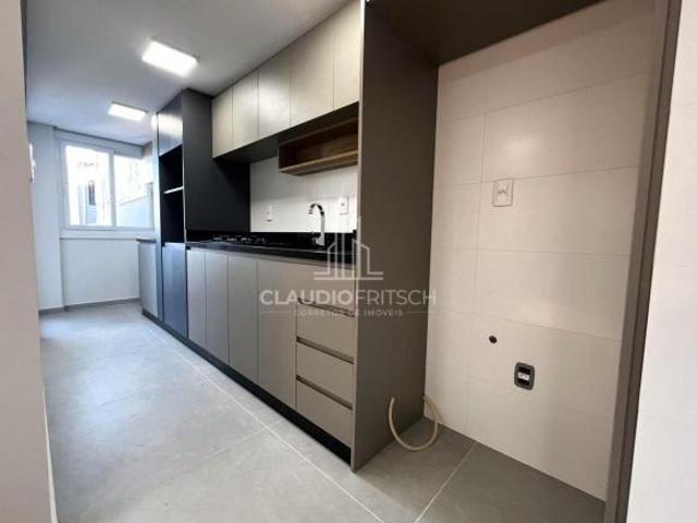 Apartamento com terraço