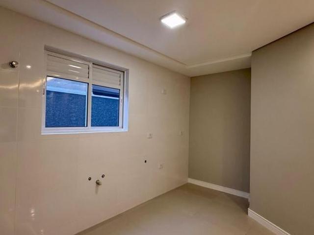 APARTAMENTO COM TERRAÇO NO BAIRRO TRÊS MARIAS EM SÃO JOSÉ DOS PINHAIS!