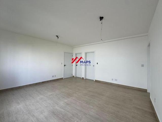 Apartamento com três quartos, suíte e duas vagas de garagem no bairro Cidade Nova Belo Horizonte/M