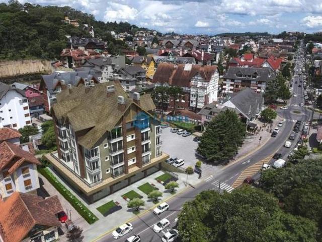 Apartamento com três suítes em Gramado