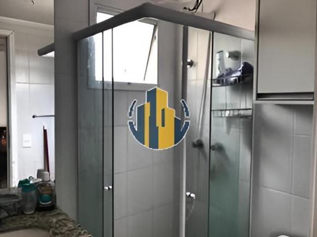 APARTAMENTO COM UMA SUÍTE E EXCELENTE DISTRIBUIÇÃO