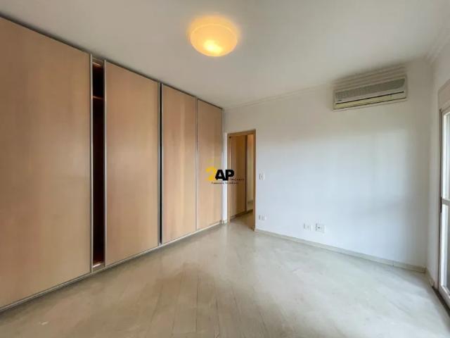 Apartamento com varanda gourmet à venda com 250m², 4 quartos 4 suites e 4 vagas Vila Suzana