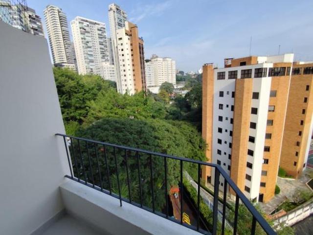 Apartamento com vista livre na Vila Madalena – 65 m²