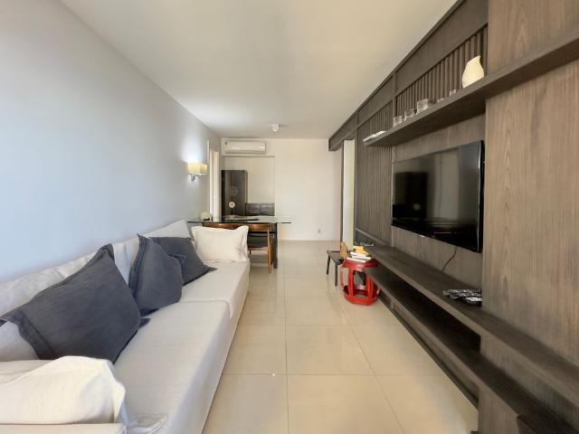 Apartamento com vista mar para alugar em prédio de luxo em Ipanema RJ