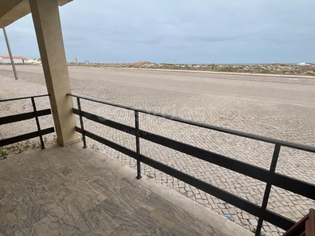 Apartamento com Vista para o Mar