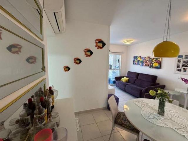 Apartamento com vista para o mar e sol da manhã na orla de Bertioga