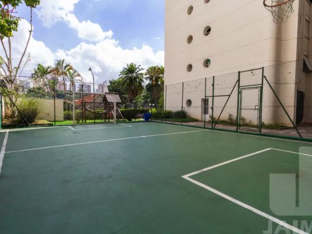 Apartamento com vista para o Vale do Pacaembu