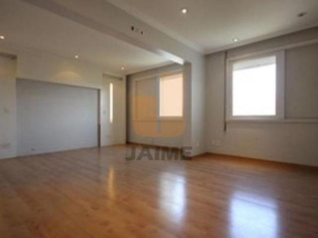 Apartamento com vista para o Vale do Pacaembu