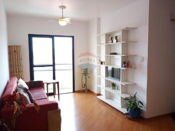 Apartamento com vista privilegiada para a Cantareira, 2 vagas e a apenas 10 minutos de caminhada da Estação Vila Madalena do Metrô!