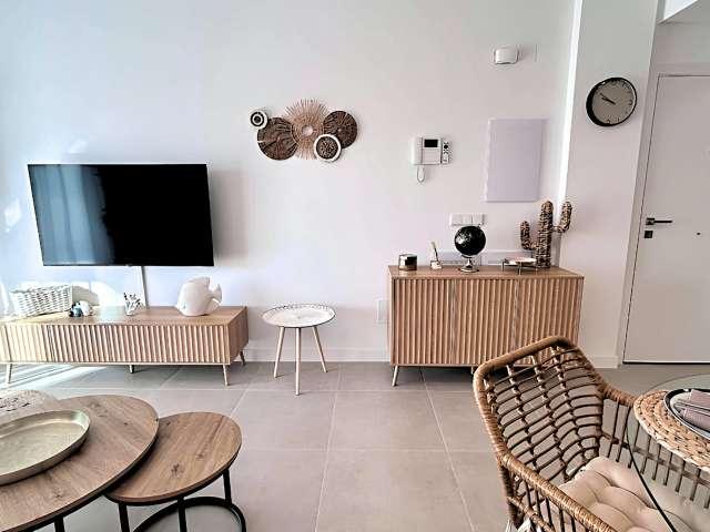 Apartamento completo de 2 dormitorios en Andalucía