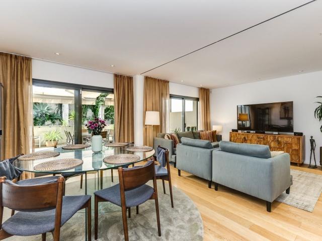 Apartamento contemporâneo em Monte Estoril com terraço de qu. 147m² Cascais e Estoril