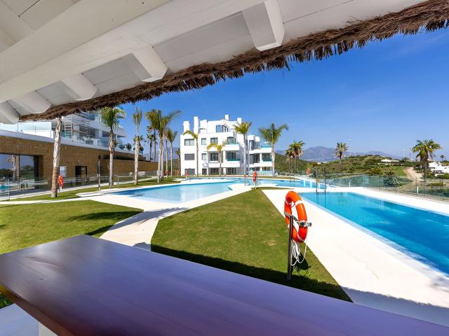 Apartamento contemporáneo en Mijas Costa con increíbles inst. 110m² Mijas Costa