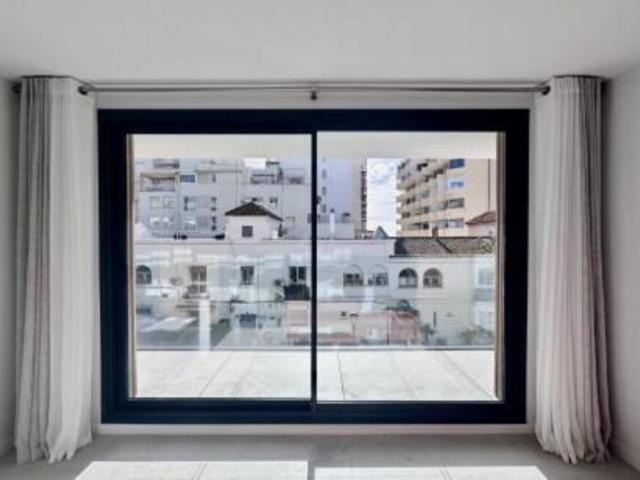 Apartamento contemporáneo junto a la playa | ABU 14, Marbella