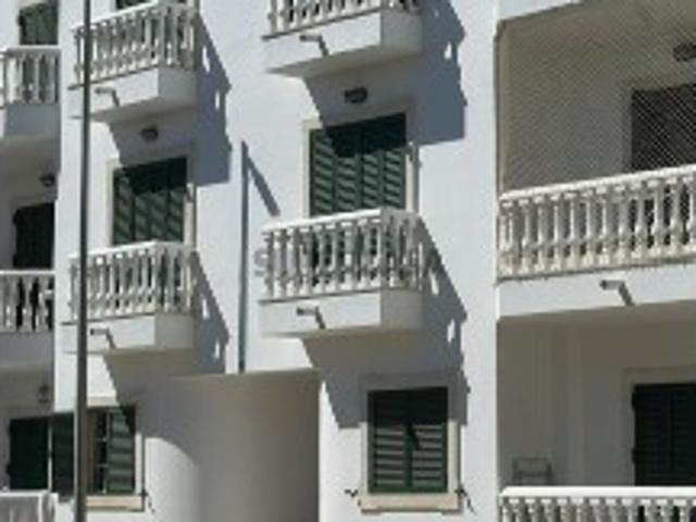APARTAMENTO CONTEMPORÂNEO T2 COM 93,07 M², NUMA ZONA TRANQUILA PRÓXIMA DO CAMPO DE GOLFE