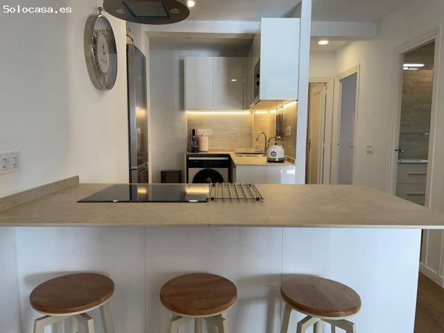 APARTAMENTO CON 3 DORMITORIOS EN PRIMERA LINEA CON VISTAS AL MAR